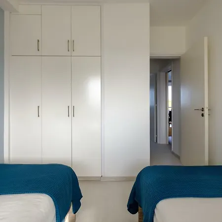 Oum Haram 66 Larnaca